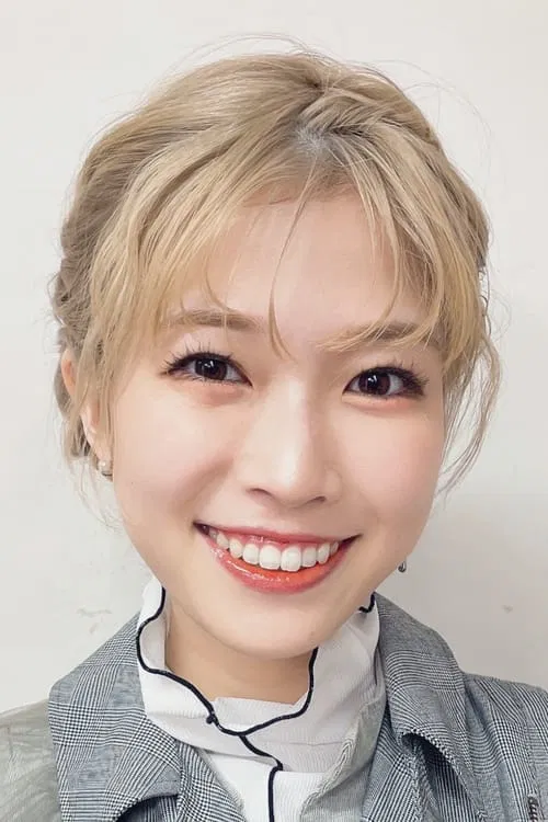 Yoshino Aoyama profile