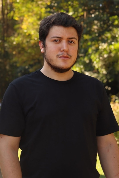 Enrique Oliveira profile