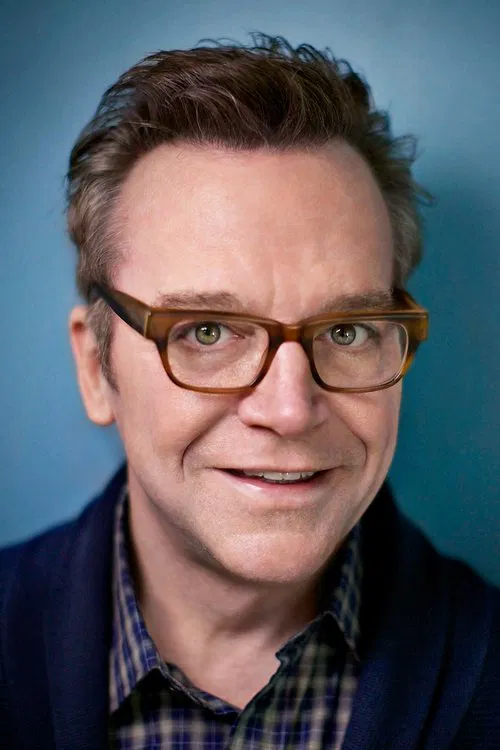 Tom Arnold profile