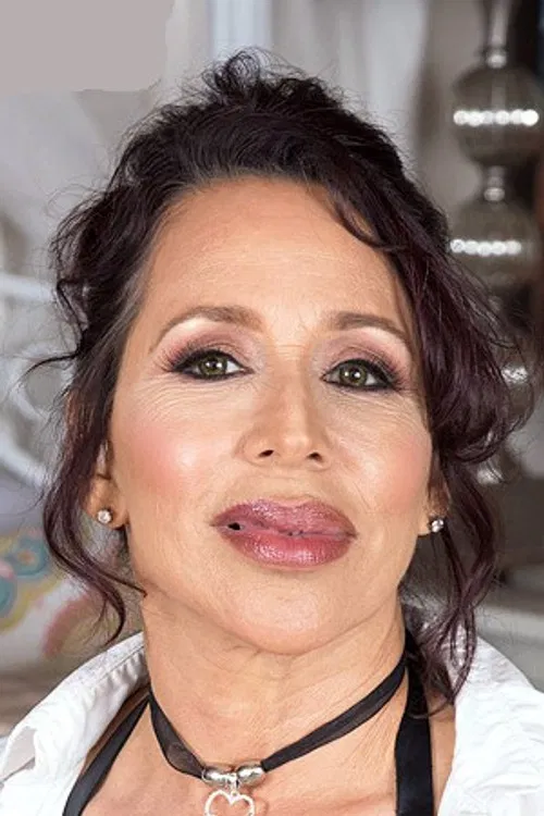 Lisa Marie Heart profile