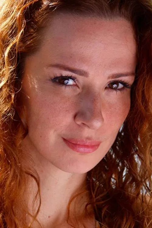 Francisca Queiroz profile