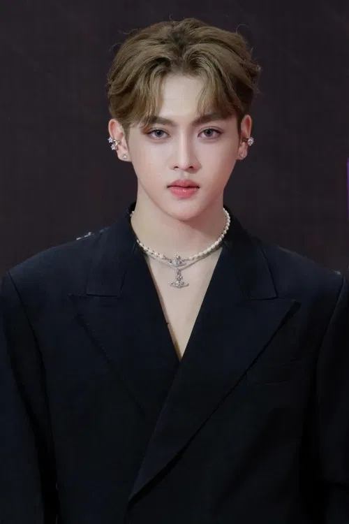 Pitchathee Klaymongkon profile