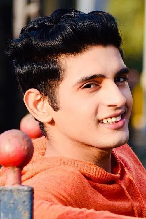 Vikram Dwivedi profile