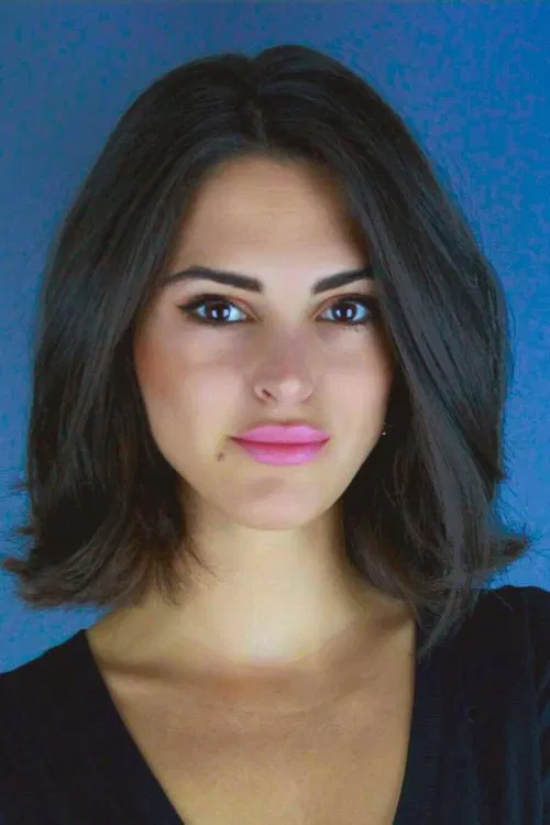 Buket Kurtez profile