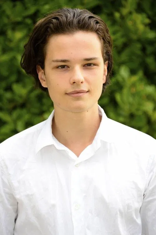 Jules Benchetrit profile