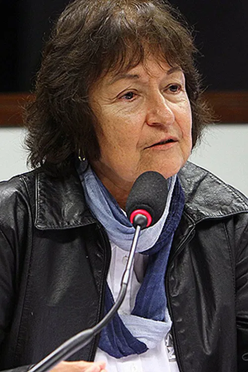 Hildete Pereira de Melo profile