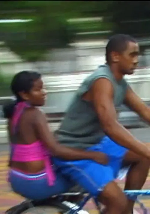 Invisíveis Prazeres Cotidianos poster