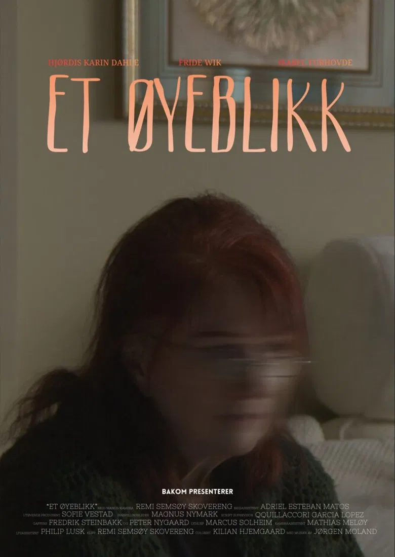 Et Øyeblikk poster background