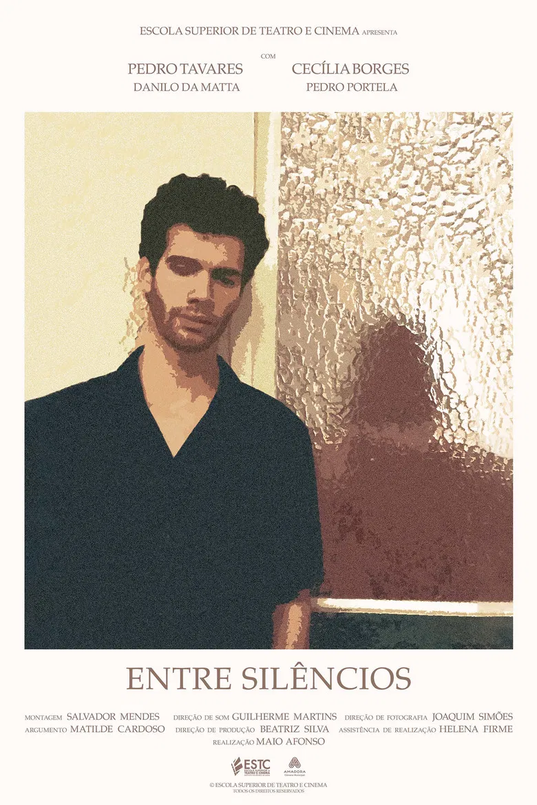 Entre Silêncios poster background
