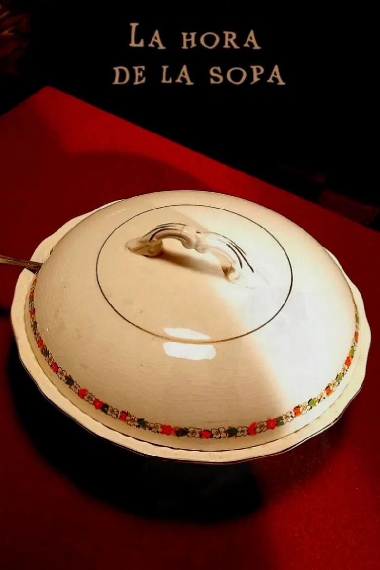 La hora de la sopa poster background