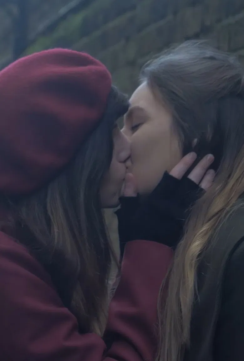 Into the Warren poster background