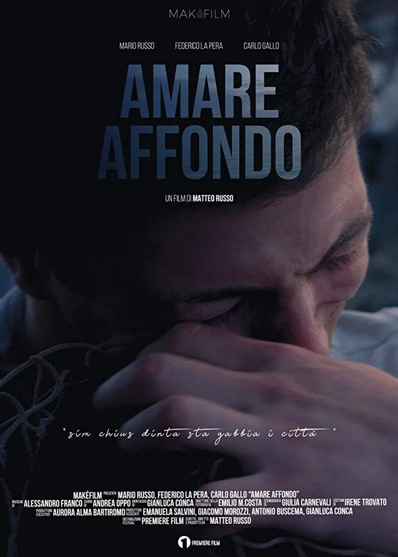 Amare Affondo poster background