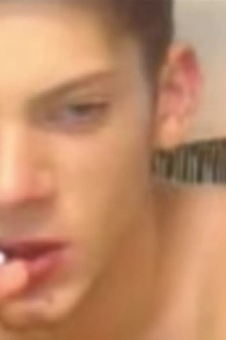 I Don't Love poster background