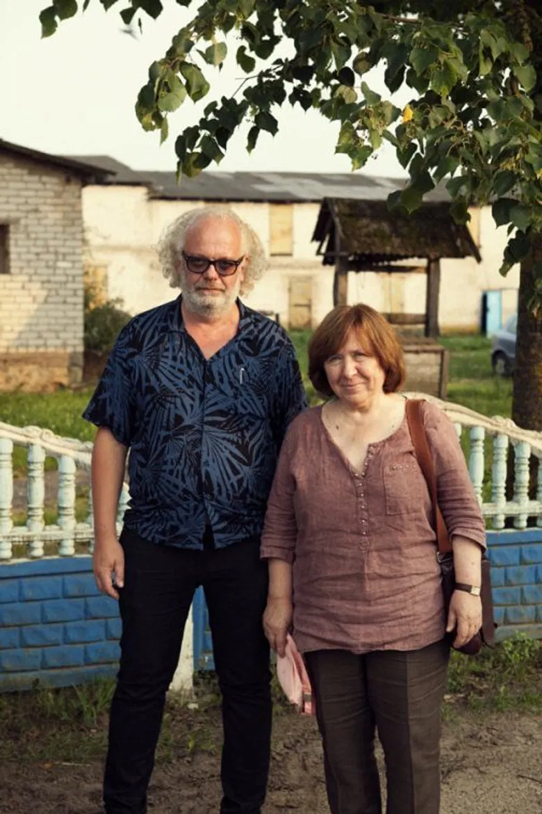 Den värsta lögnen är den dokumentära poster background