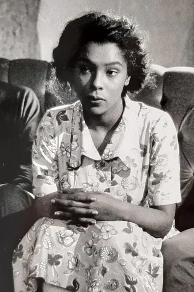 Miss Queencake poster background