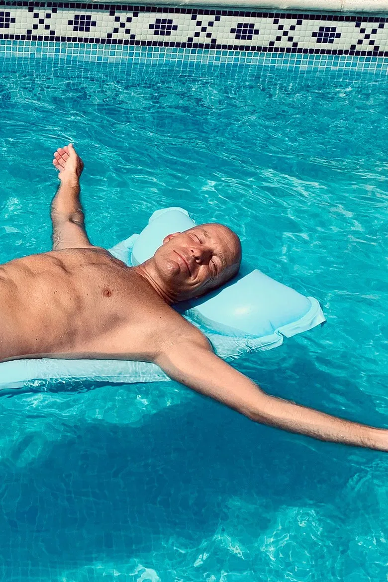 Jochen Otten: Zijn stinkende best poster background