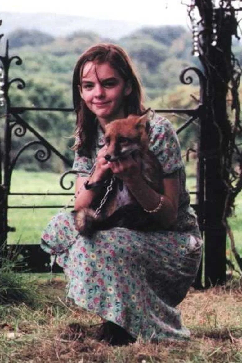 Eldra poster background