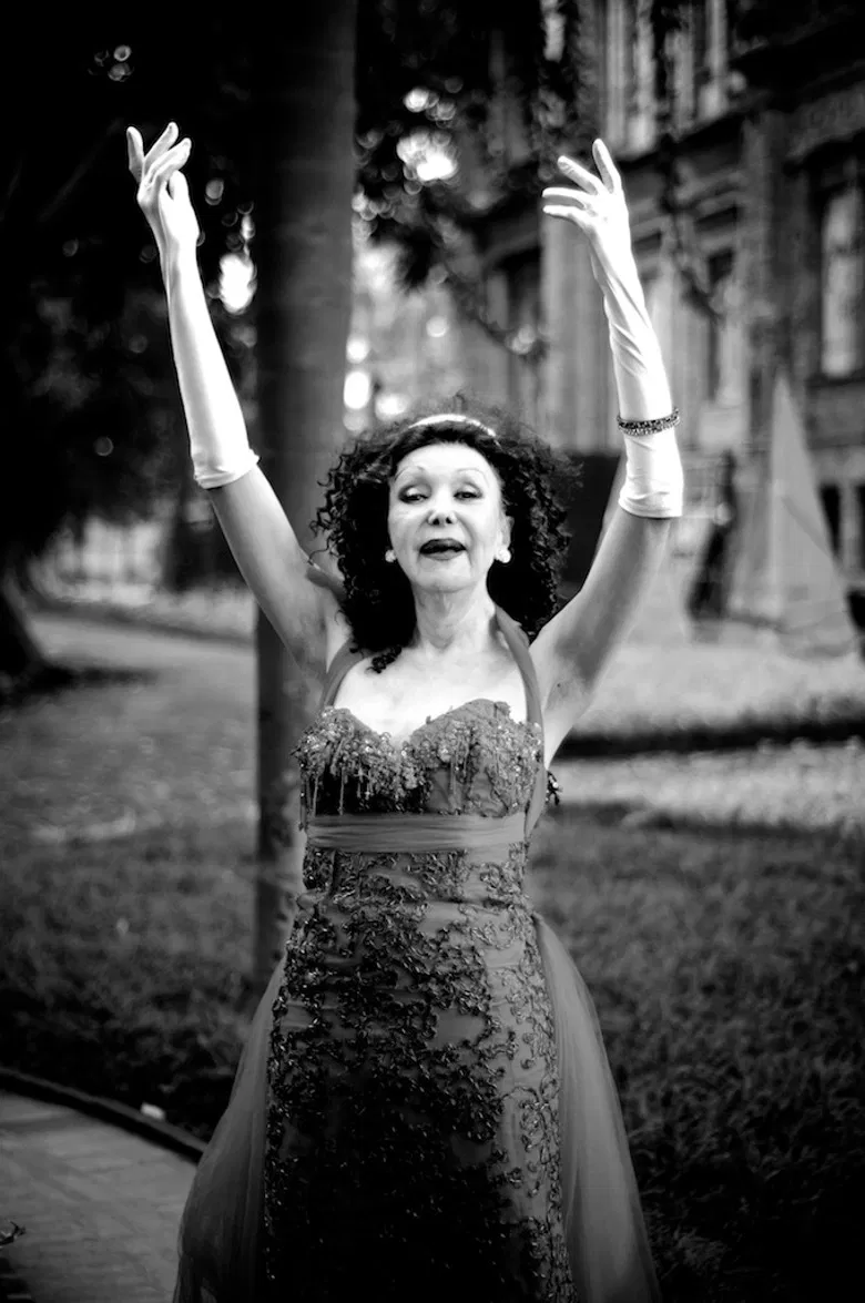 Phedra poster background