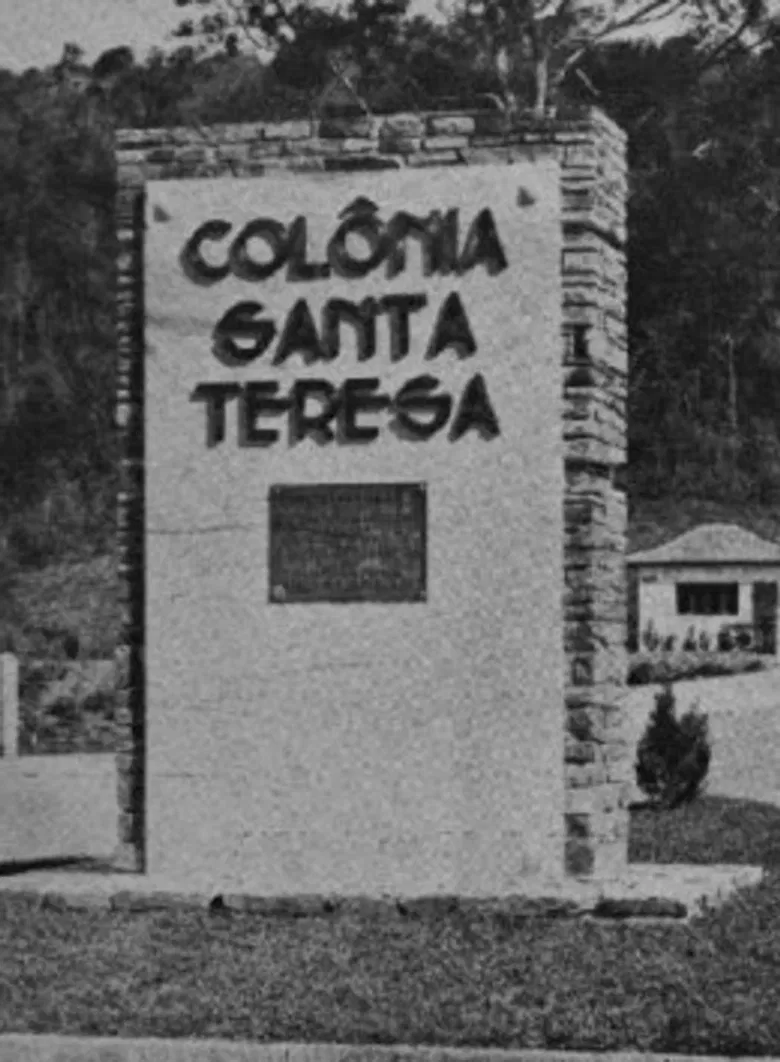 Santa Teresa poster background