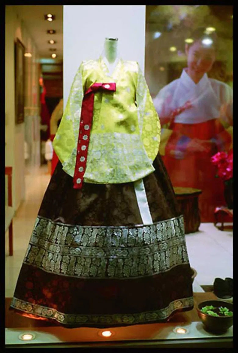 Seoul Women Happiness poster background