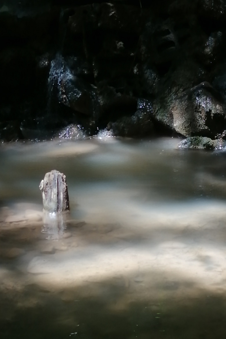 The Aqueduct of Seyssuel poster background