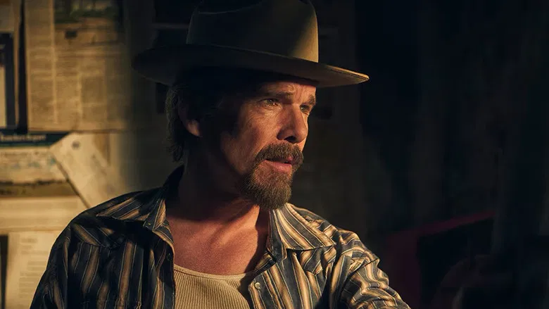 Atmospheric shot of a Tulsa street at night