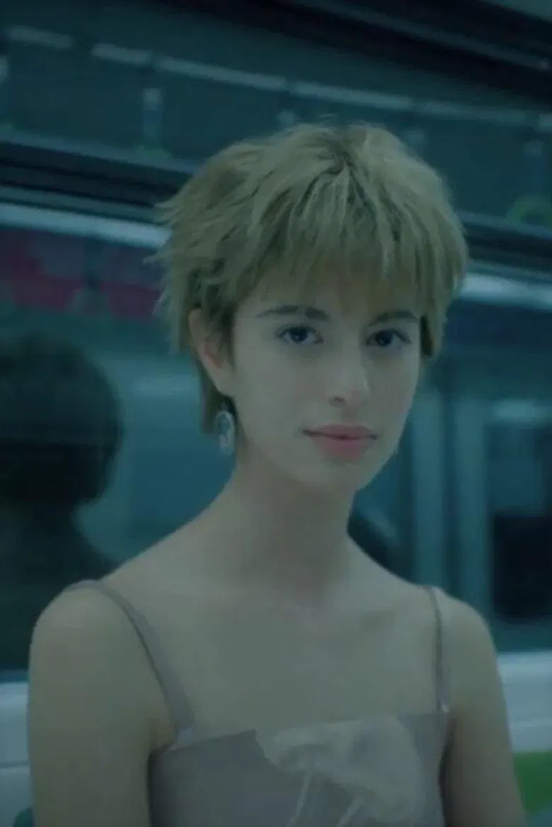 Salomé poster background