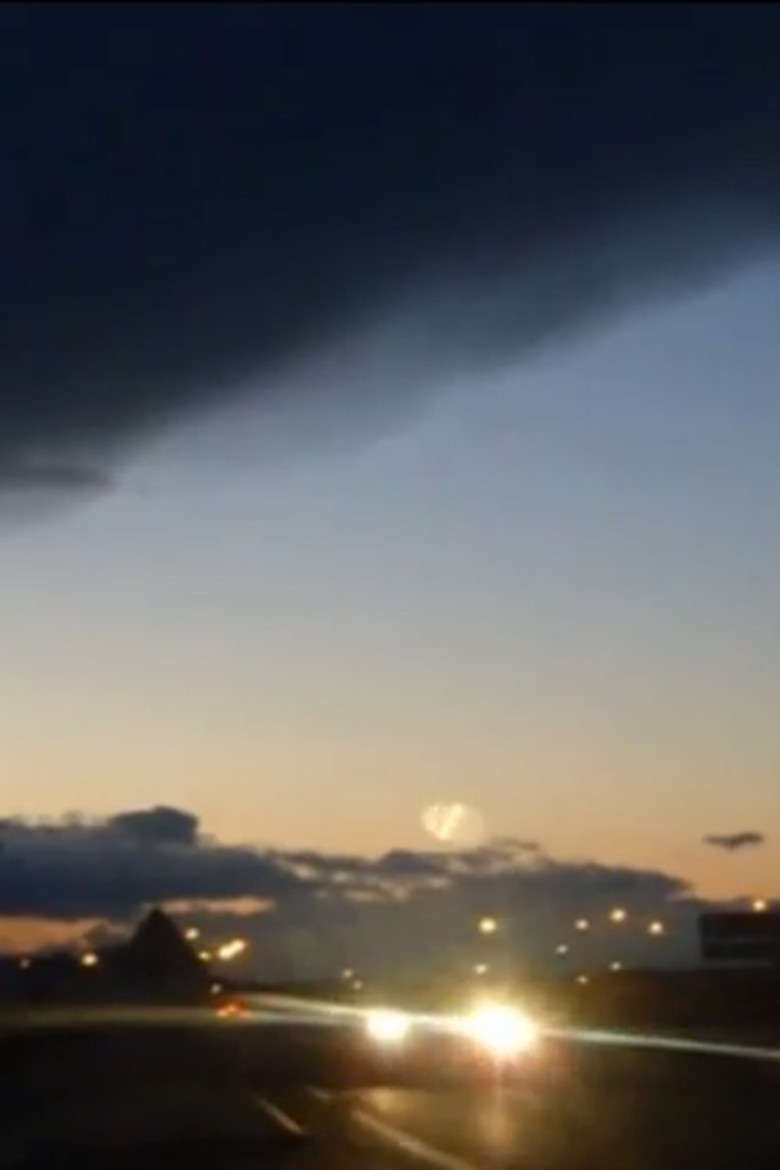 Le Phare poster background