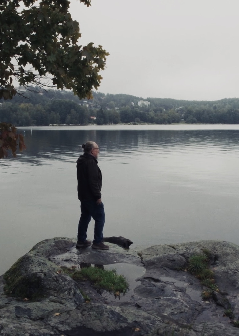 Koti-ikävä - Jaakko Löytyn tarina poster background