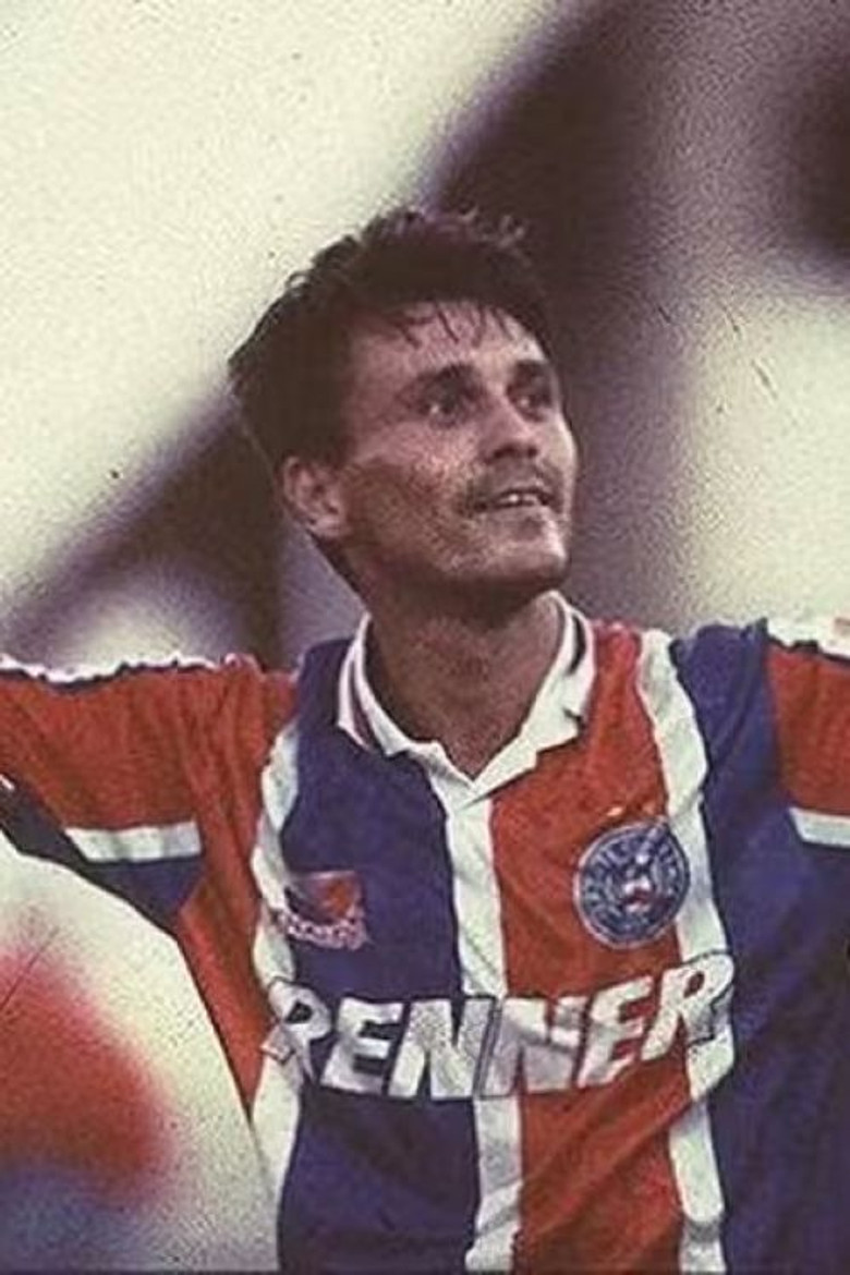 O Eterno Gol de Raudinei poster background