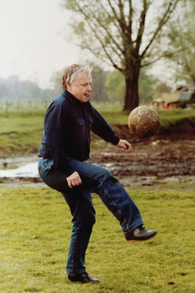 Pięć minut przed gwizdkiem poster background