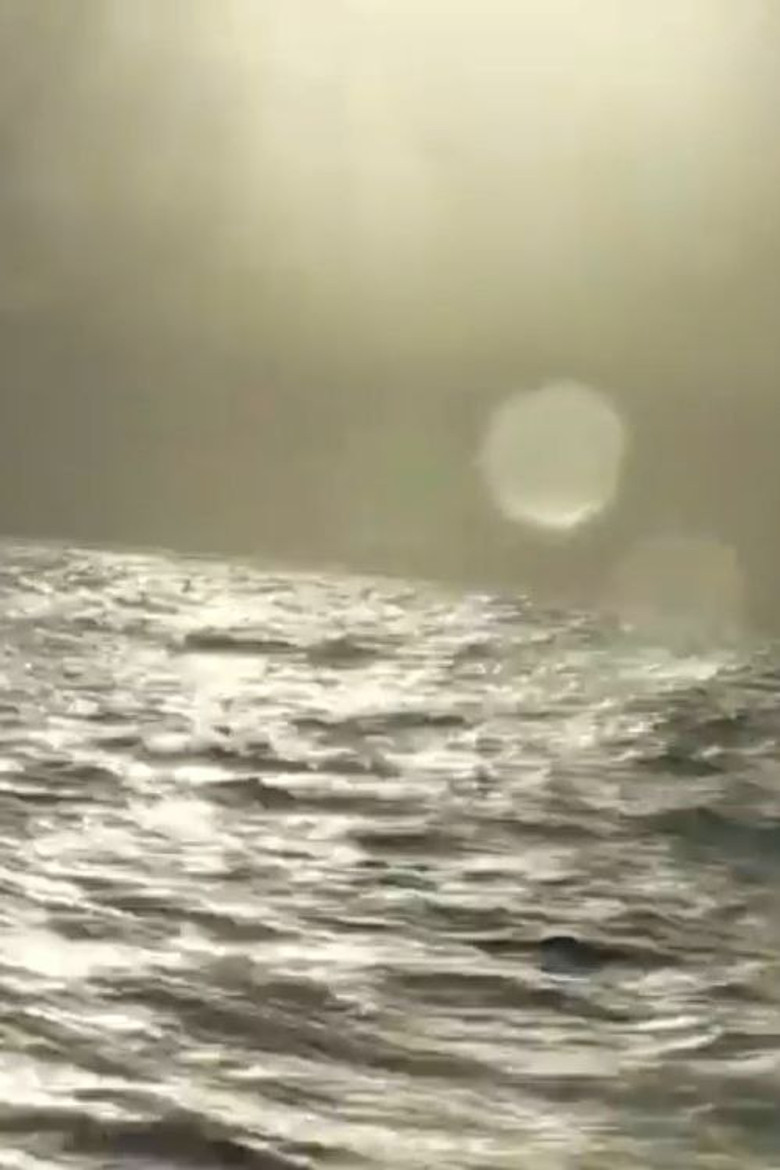 Le rêve est fini poster background