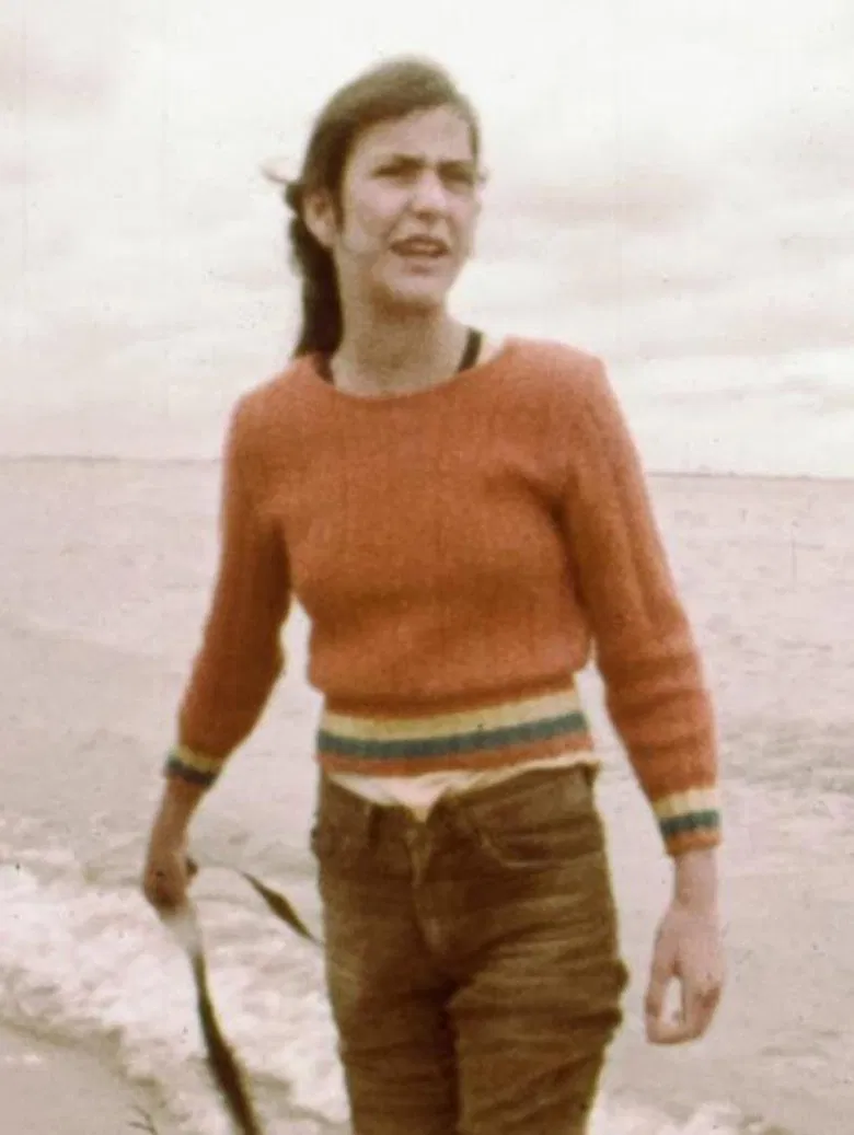 Was ich von Maria weiß poster background