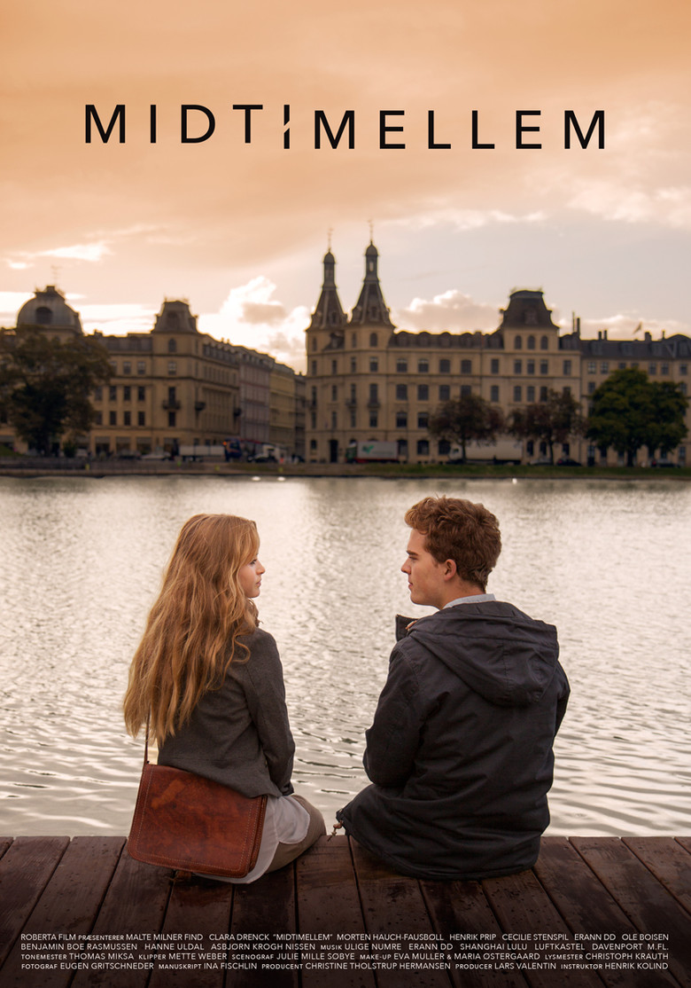 Midtimellem poster background